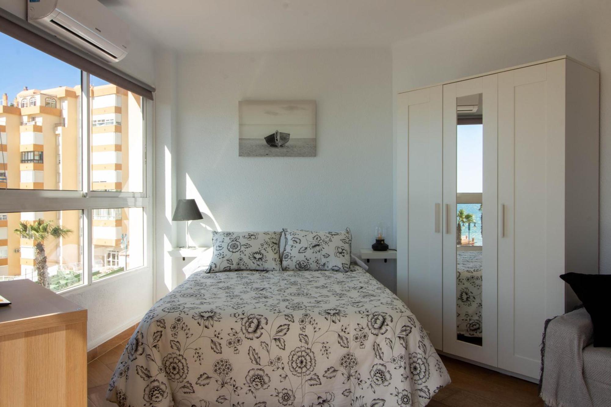 Ruselo 308. Loft En Paseo Maritimo De Torrox Costa Apartment Luaran gambar