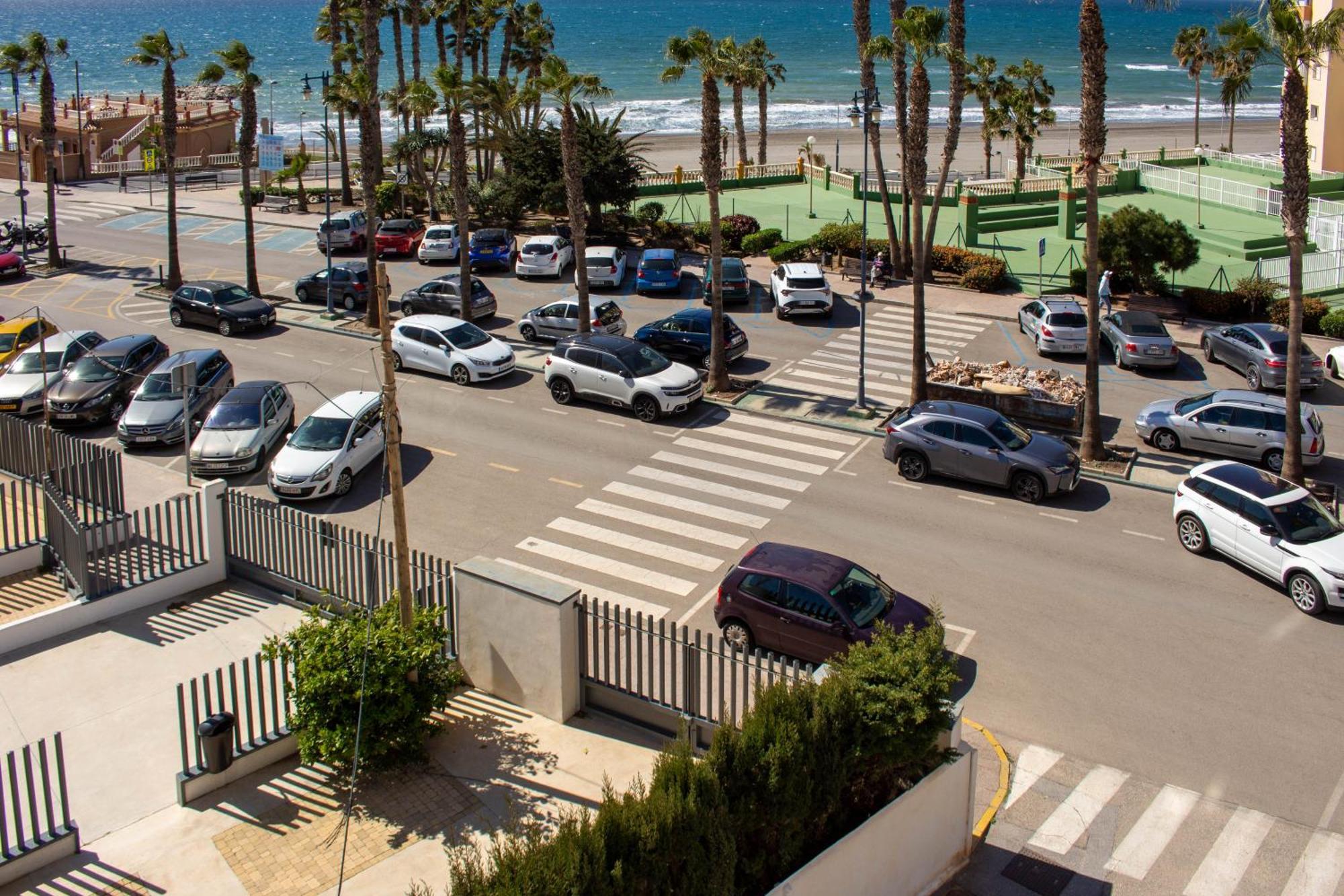 Ruselo 308. Loft En Paseo Maritimo De Torrox Costa Apartment Luaran gambar