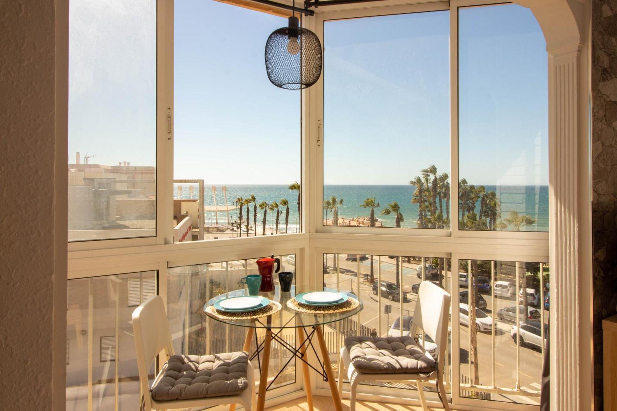 Ruselo 308. Loft En Paseo Maritimo De Torrox Costa Apartment Luaran gambar