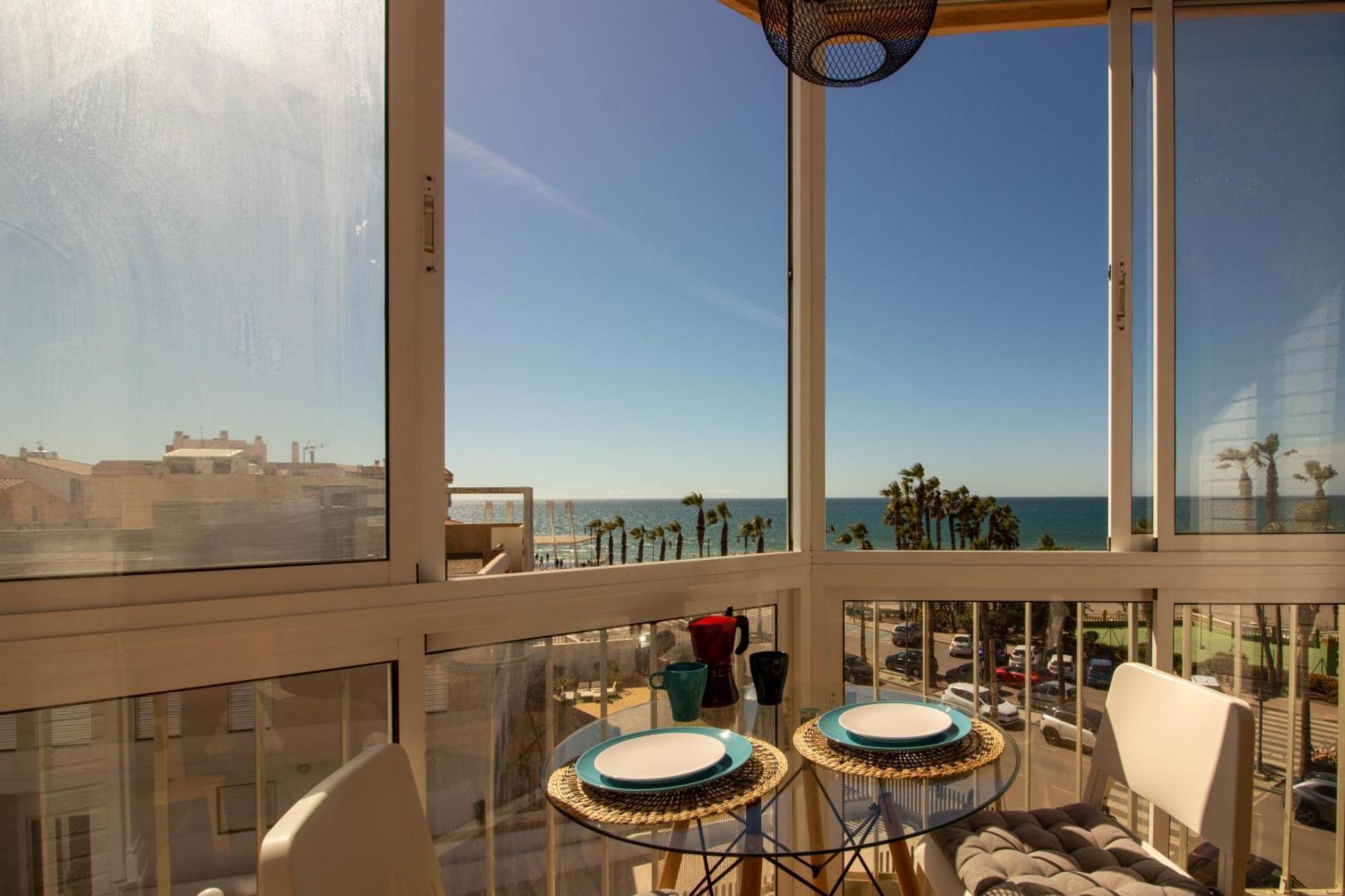 Ruselo 308. Loft En Paseo Maritimo De Torrox Costa Apartment Luaran gambar